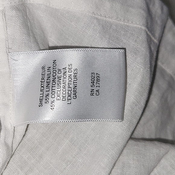 Banana Republic White XS Line Blouse with Gold & Bronze Embellishments - Picture 4 of 4